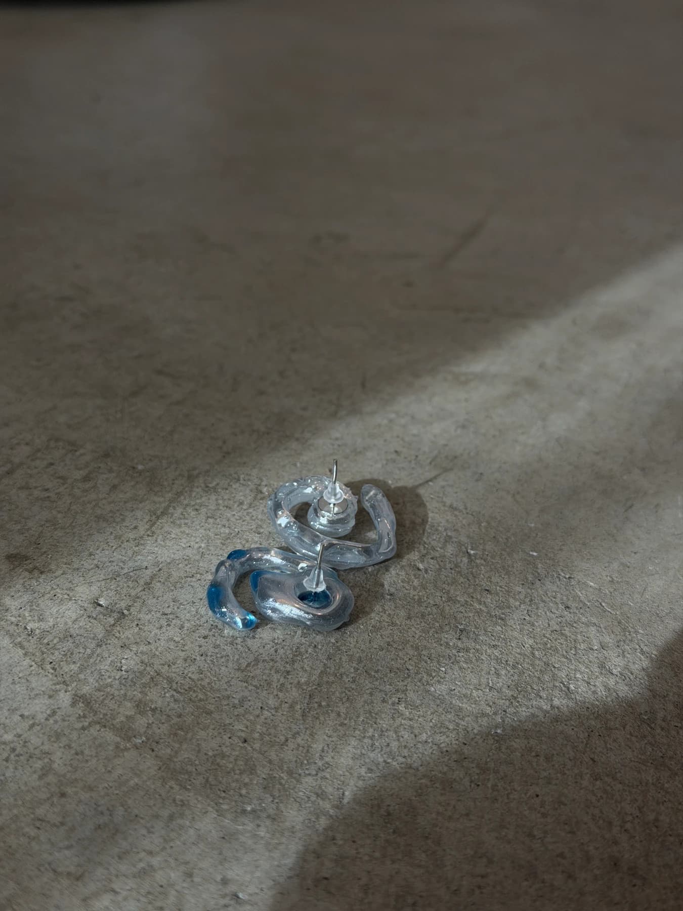 GOOPY SWIRL DROP EARRINGS view 4