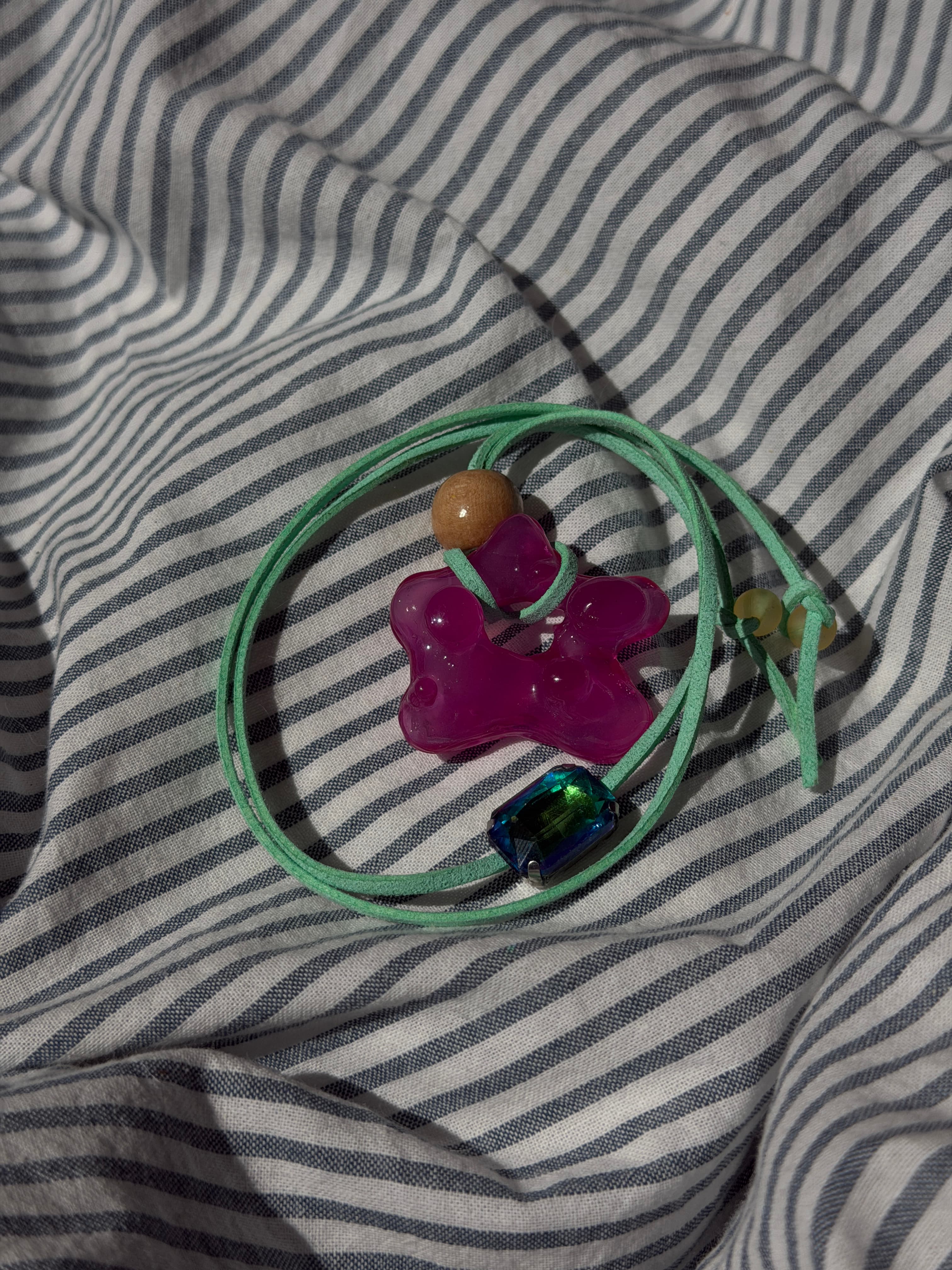 Jelly Goopy Star Necklace view 2